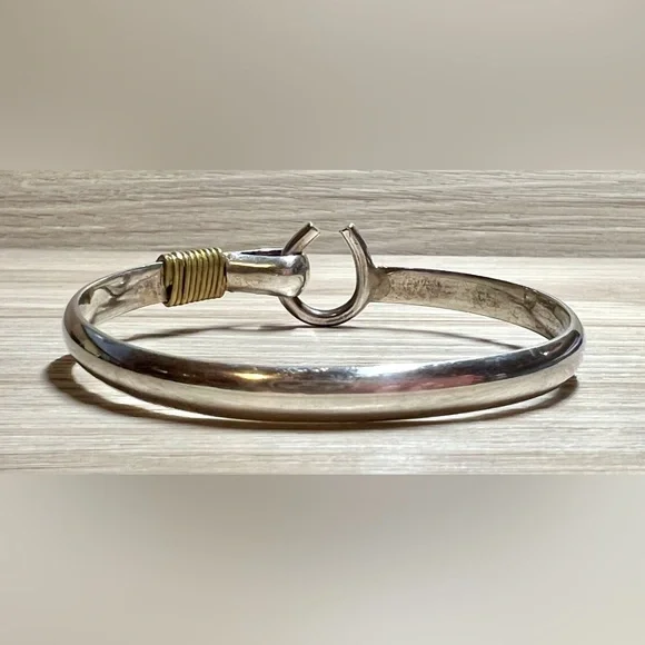 Vintage Designer Signed DK Sterling Silver & Brass Hook Bangle Bracelet - Picture 3 of 7